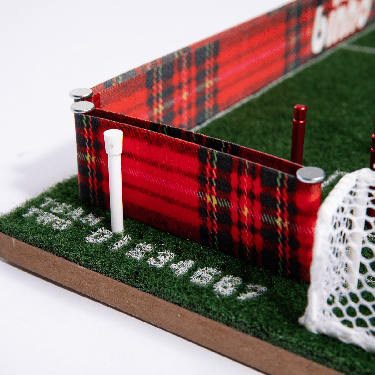 Red Tartan Binho Bands - Binho Board